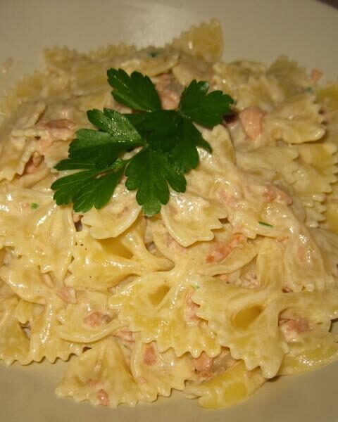 farfalle al salmone