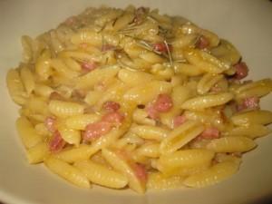 Gnocchetti alla crema di zucca e pancetta croccante