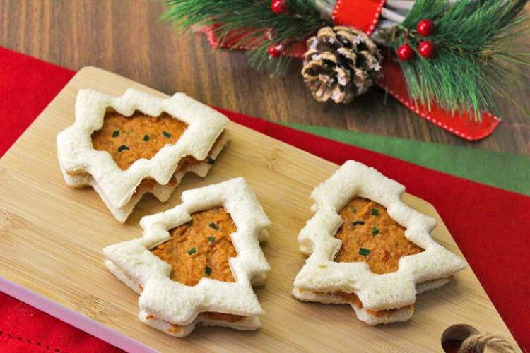 Pane A Forma Di Stella Di Natale.Tramezzini Di Natale Con Tonno Le Ricette Di Teresa